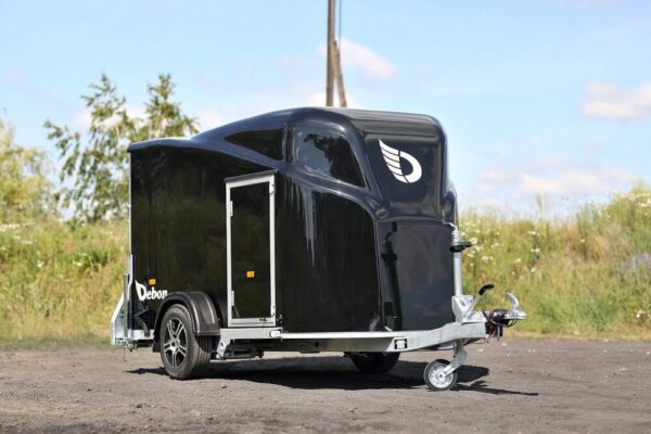 Debon Cargo 1300