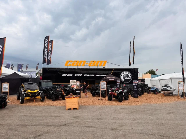 Då är vi klara och redo att ta emot er på SwedenRock! Hos oss kan ni titta på Can-Am Atv, SSV och Motorcyklar! Sea-Doo Vattenskotrar och Ski-Doo snöskotrar 😁 Land och Hav samt Northbike är på plats för att hjälpa er! Vill ni uppgradera eran biljett till VIP var då med i våran lyft tävling 💪 #canam #seadoo #brp #lynx #skidoo #aspen #glossercarcare #sxsnordic #swecon #hornbach #baco #pistonhead #jonnys #northbike