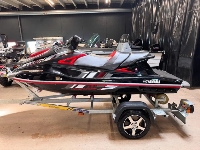 Nyinkommen Yamaha vattenskoter för mer info kontakta henrik@landhav.se