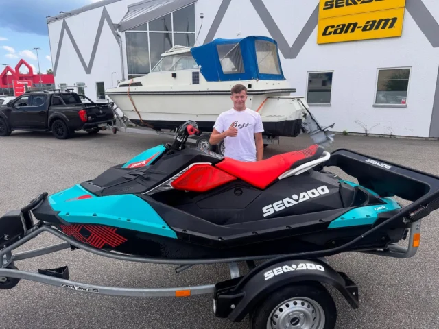 Där gick en Sea-Doo Trixx iväg men lugn vi har fler på väg in 😃 Stort tack för affären! #seadoo #seadoolife #brp
